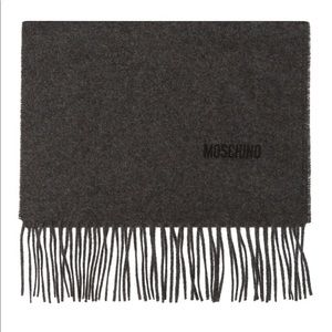 NWT Moschino Logo Merino Wool Fringe Scarf Grey
